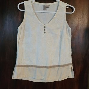 Royal Robbins floral design